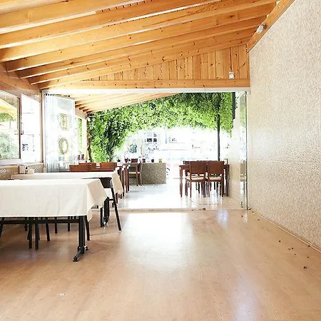 Koz Eren Hotel 2*