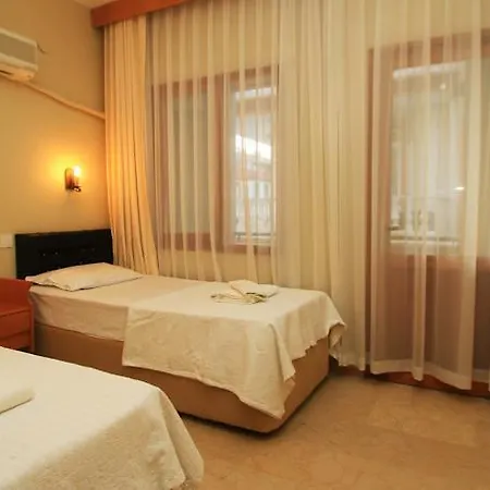 فندق Koz Eren 2*