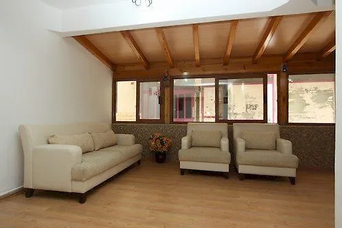 ホテル Koz Eren 2*